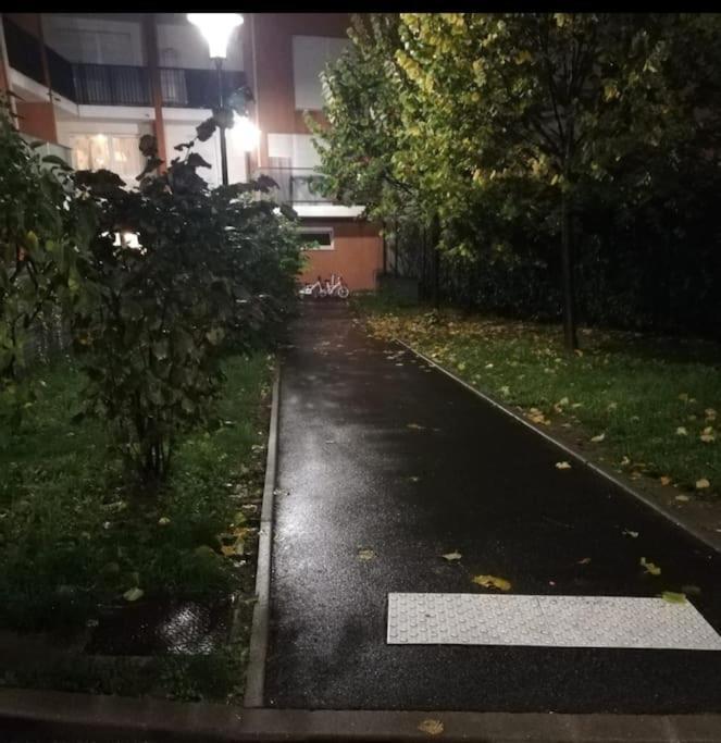 Joli Appartement Avec Jardin Et 2 Parkings Prives Argenteuil Extérieur photo